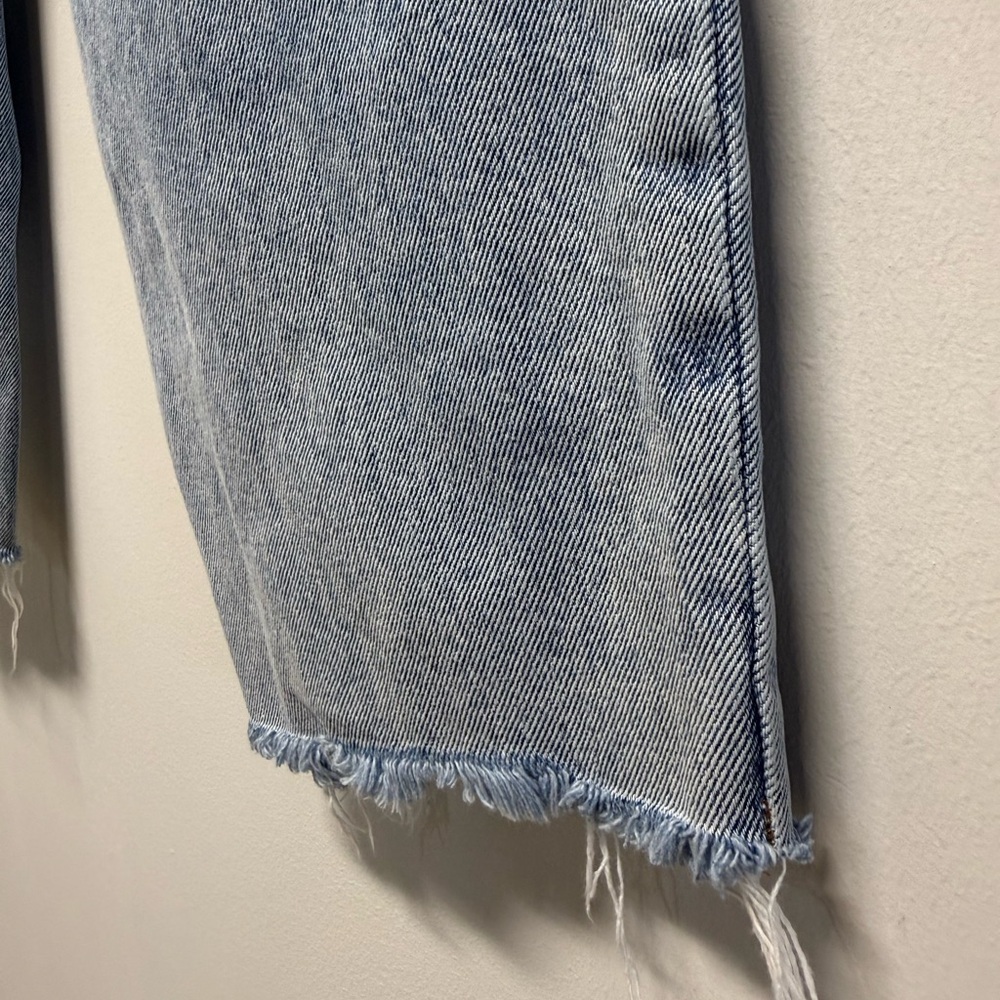 Joe’s Jeans Distressed Light Blue Women's Size 30 Raw Hem - Picture 4 of 12